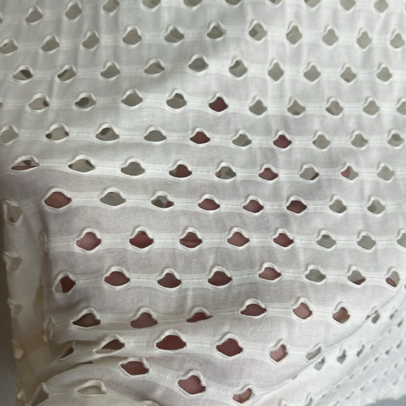 TWENTY Tank Top - Rounded Neckline mesh type fabric with cuts all over Juniors L - Picture 3 of 12